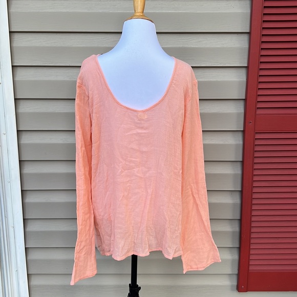 Volcom womens longsleeve scoop neck&back peach blouse - Picture 4 of 6